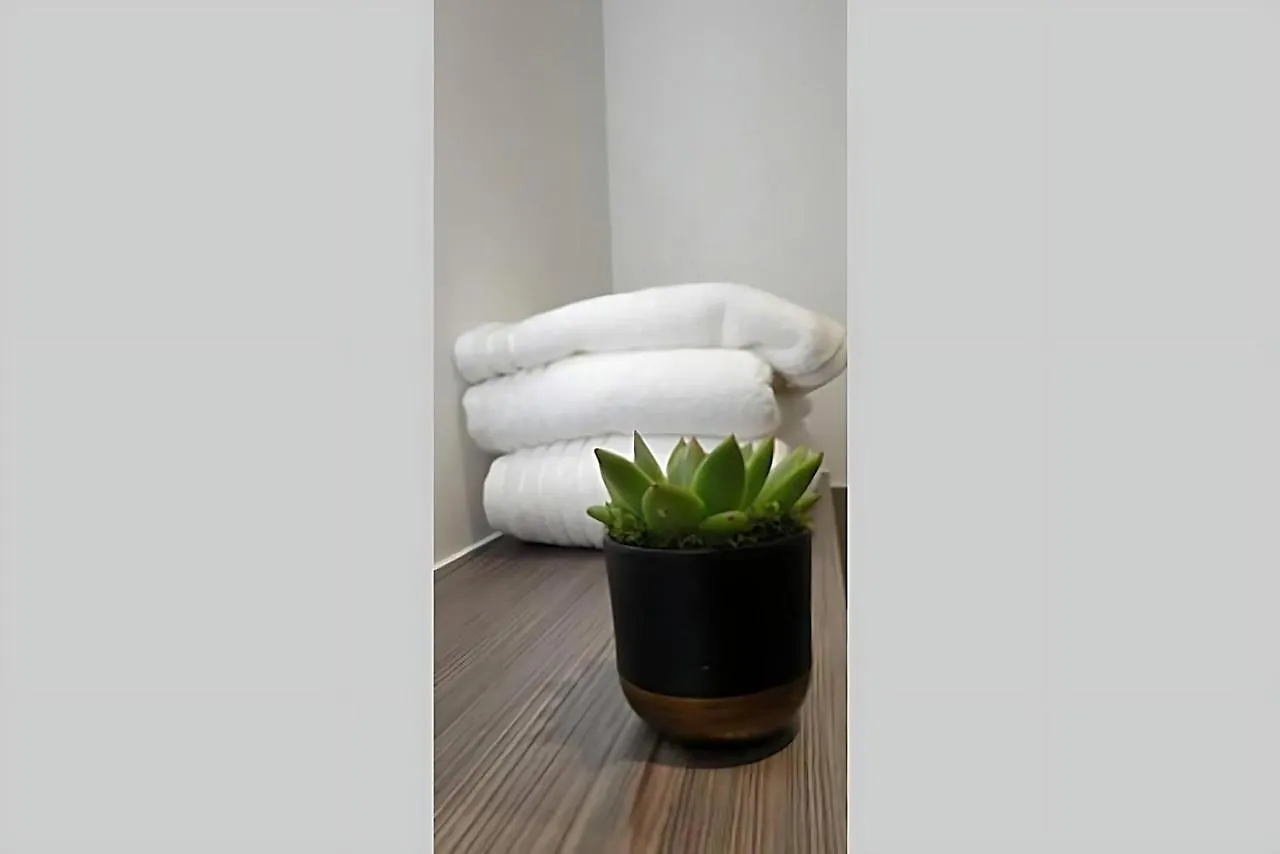 Snuggle Flat In Sheffield Apartment