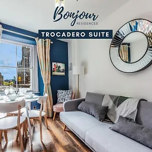 https://royal-mile-3br-2ba-1-min-to-castle-free-parking-zip.edinburghhotelsuk.org