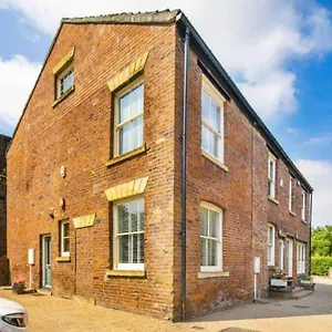 Riverside 2 Bedroom Victorian House Near Centre - Kelham Island Sheffield
