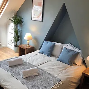 Modern 3-bedrooms House With 6 Guests Sheffield